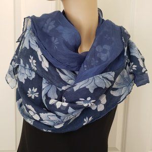Bossani Reversible Floral Scarf 16 1/8" x 70" Blue White